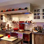 Bed & Breakfast Huyze Elimonica 4*
